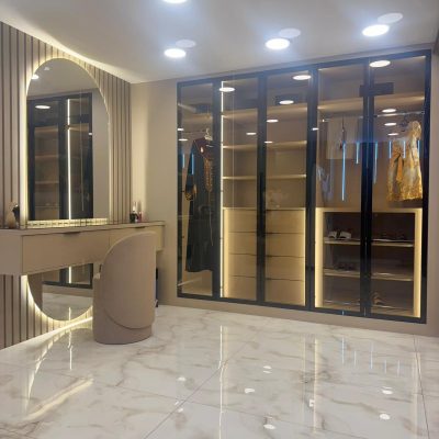 خزانة ملابس موديل كلاسيكي فاخر