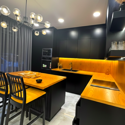 modern black & oak kitchen